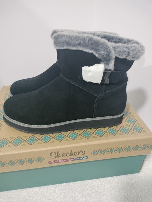 Vende-se botas novas da marca skechers originais para mulher