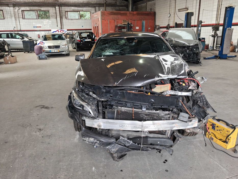 Salvado Mercedes-Benz CLA 220 Cdi de 2018