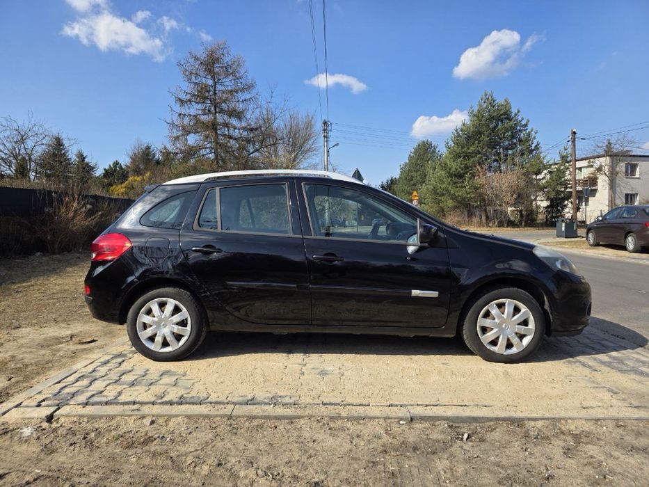 Renault Clio 1,5 (3,5л/100км) турбо-дизель 2012 рік