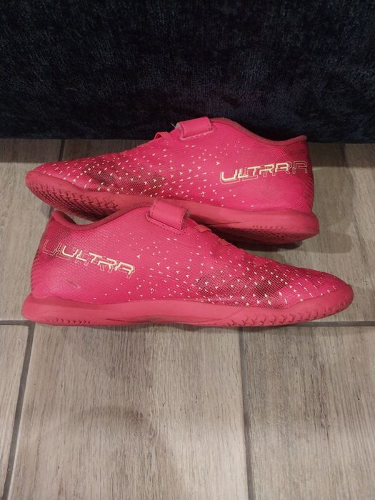 Футзалки Puma Ultra Play IT V 37.5р