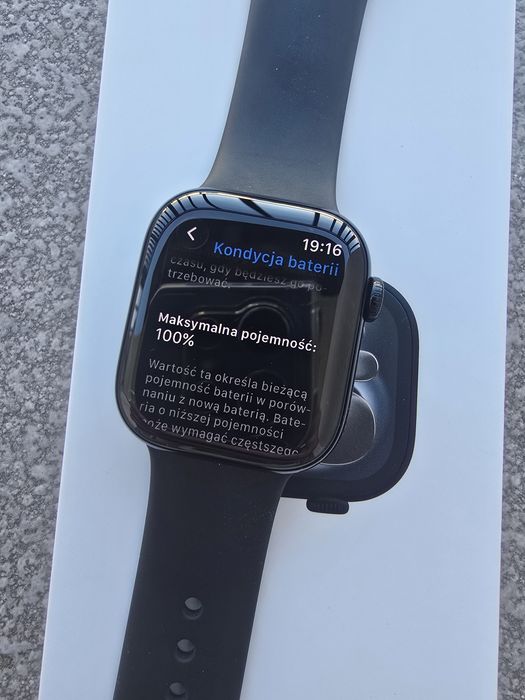 Apple Watch serii 11 42mm