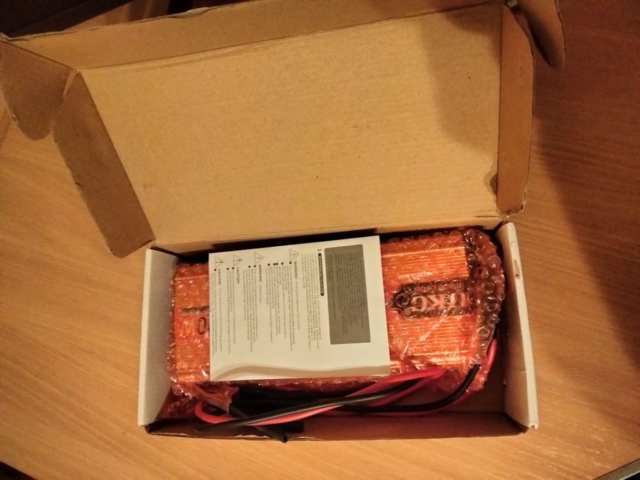 Інвертер 2000 вт