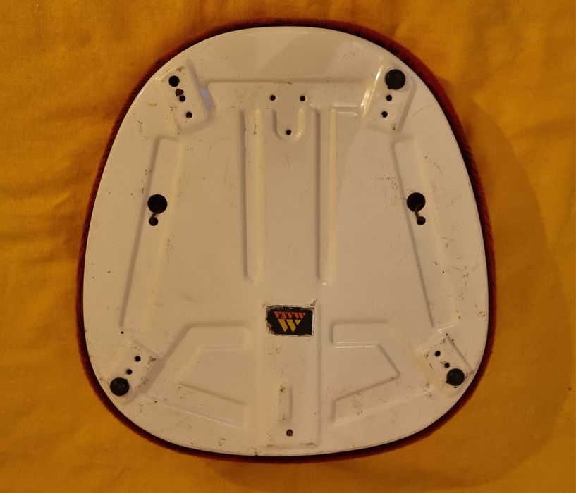 Balança Antiga a trabalhar