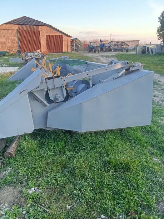 Продам жатку соняшникуву