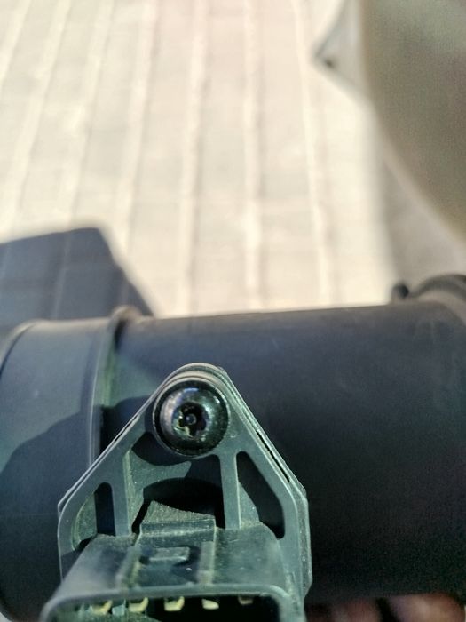 Датчик расхода воздуха (ДМРВ) Nissan Primera P11/P12 2.0 (Bremi 30158)
