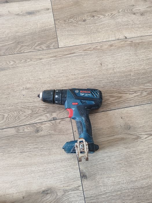 Wkrętarka udarowa Bosch Profesional GSB 18V