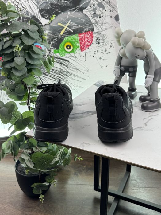 Кросівки Adidas Terrex 50.5 розмір Е9843