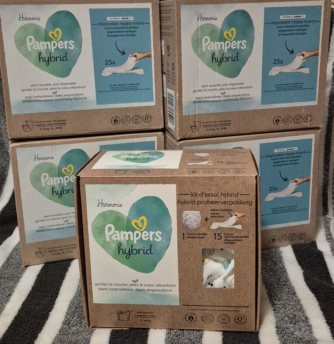 Набір еко підгузків Pampers hybrid