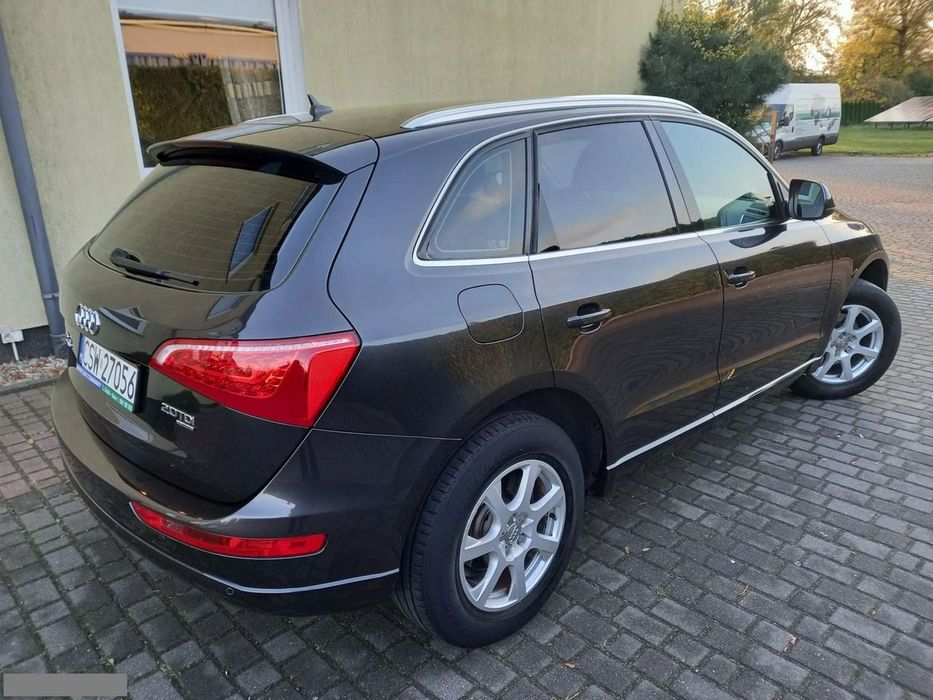 Audi Q5 2.0Tdi CR 6-Bieg 2xLedy Bi-Xenon Skóry Grz.Fotele Nawigacja Bezwypadek