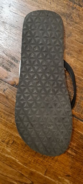 Klapki japonki  Puma sandały typu japonki firmy Puma