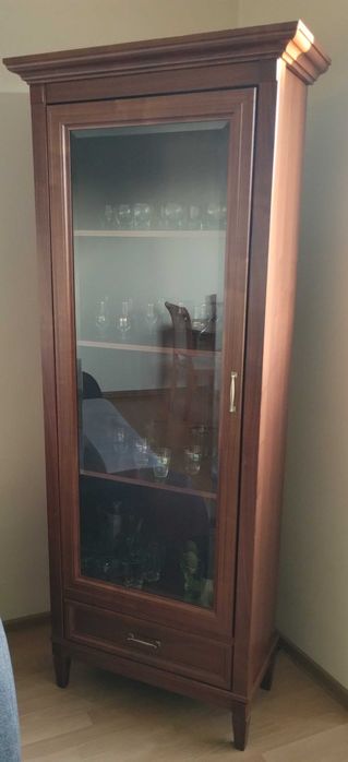 Sprzedam meble do salonu.