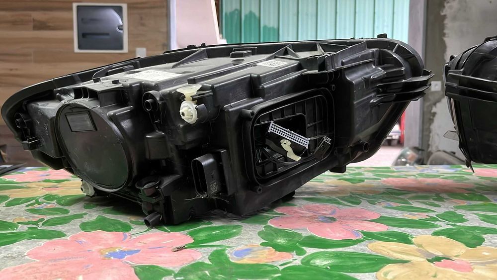 Par de Faróis Mercedes CLA W118 LED