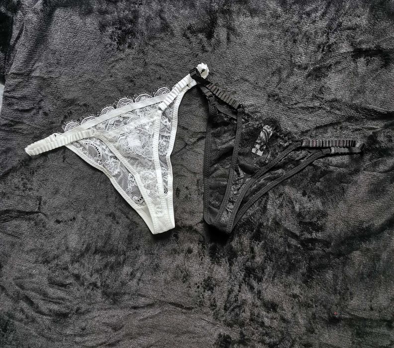 Nowe koronkowe stringi damskie