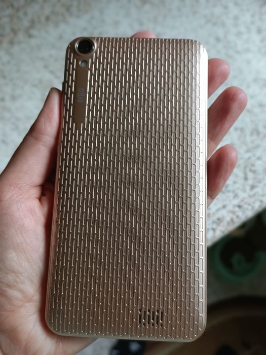 Працюючий телефон Ergo