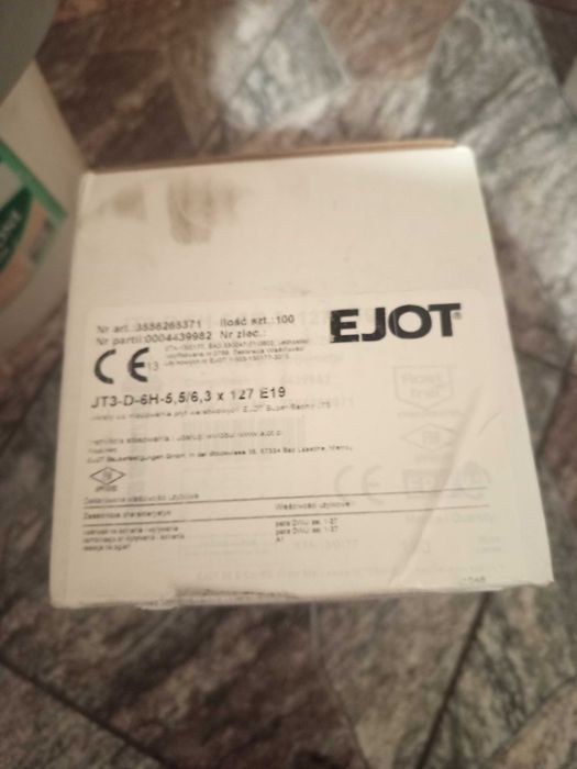 Śruby konstrukcyjne do drewna i metalu