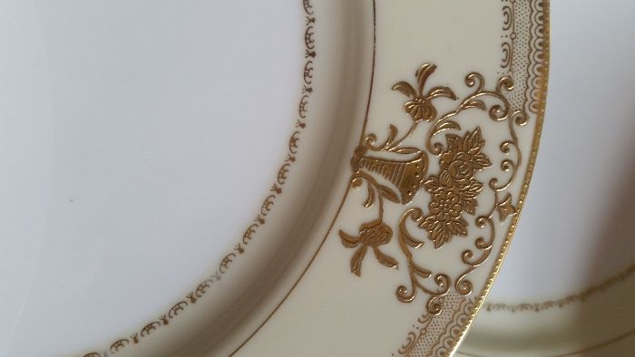 Precioso serviço porcelana simu china desenohs en relievo po oro 24k
