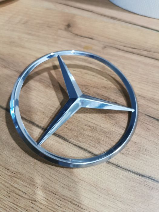 Oryginalny Znaczek / Emblemat Klapy Tył Mercedes W123 „Beczka”