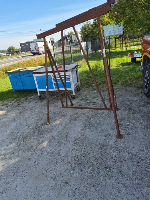 kozły budowlane,regulowane kobyłki budowlane,rusztowanie