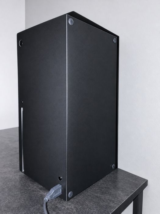 Xbox Series X + Pad + Pudełko + Dowód zakupu / STAN BARDZO DOBRY!