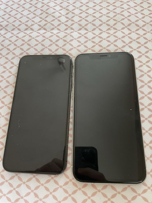 Лот Iphone XR и X