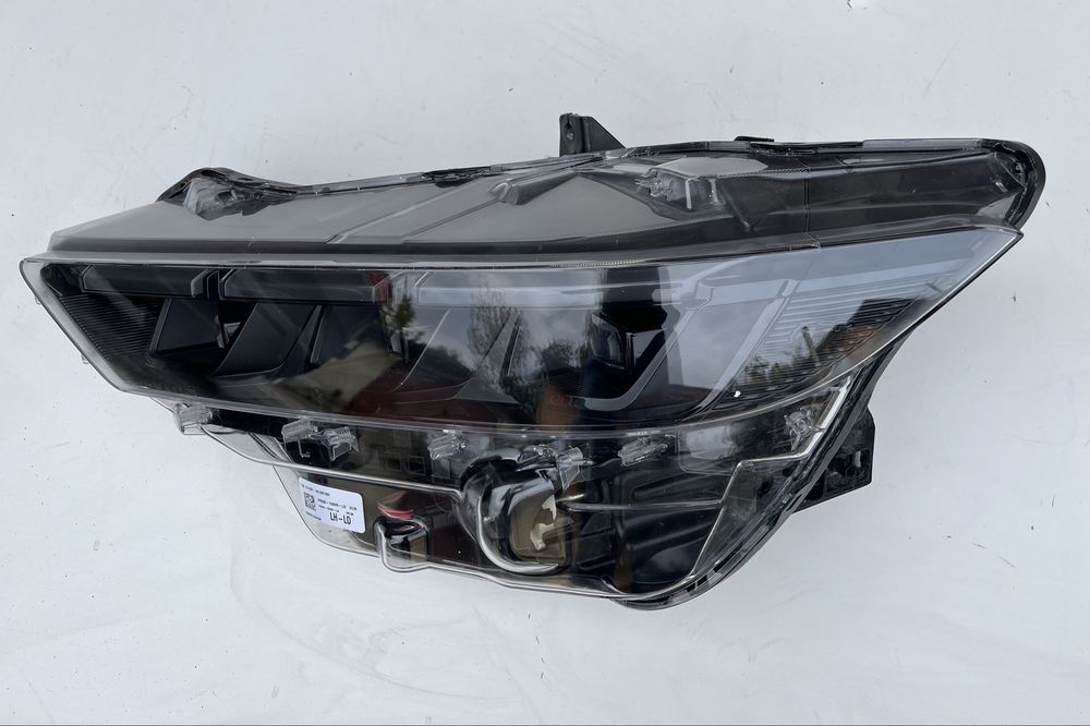 Фара ліва Ford Mustang S650 2024 2025 америка PR3B-13006-LD Base LED