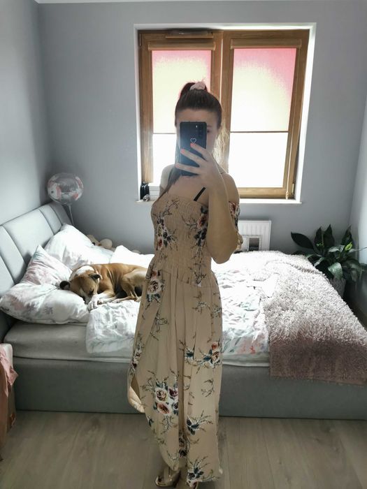 Sukienka długa na lato w kwiaty