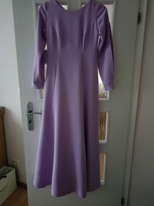 Elegancka długa suknia