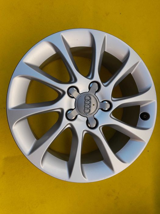 Jante 16" VW Audi OZ Seat  BMW Renault Peugeot. Roda suplente