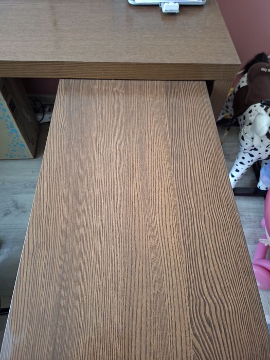 Biurko z wysuwanym panelem Ikea Malm SUPER STAN