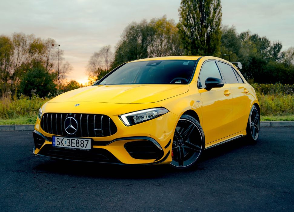 Wynajem samochodu Mercedes-AMG A45s 4MATIC+ - wypożyczalnia samochodów