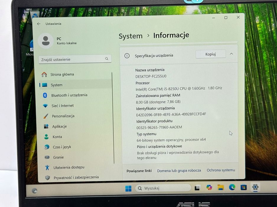 62/zadbany  ASUS UX430U I5-8250U / 8GB RAM /256 GB /14'' WIN 11