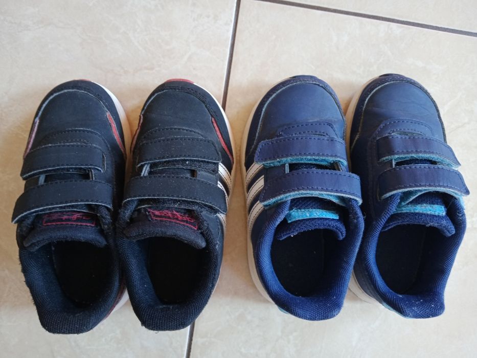 Buciki adidasy dla bliźniaków 25