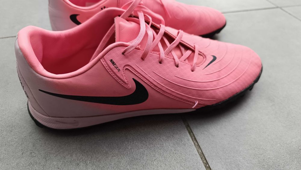 Buty piłkarskie męskie Nike rozm.44