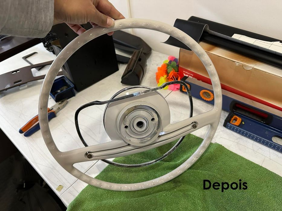 Restauro de volantes clássicos em baquelite