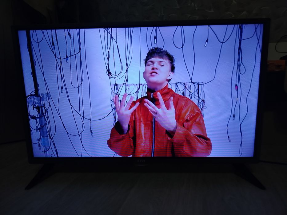 Телевізор Kivi 32hk32g