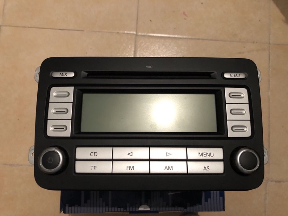 Auto Radio VW PASSAT B6