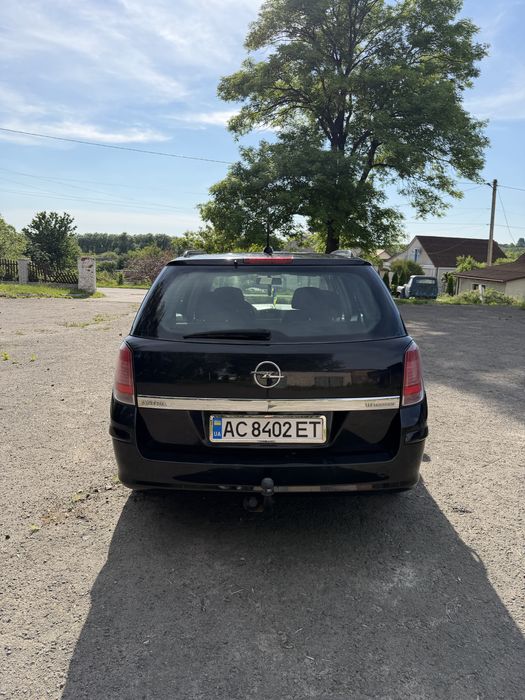 Продам автомобіль Opel Astra H