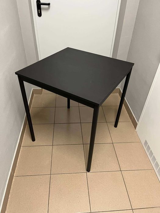 Sandsberg Stół, czarny, 67x67 cm Ikea