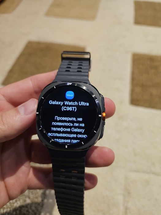Продам официальные смарт-часы Samsung Galaxy Watch Ultra  titanium silver