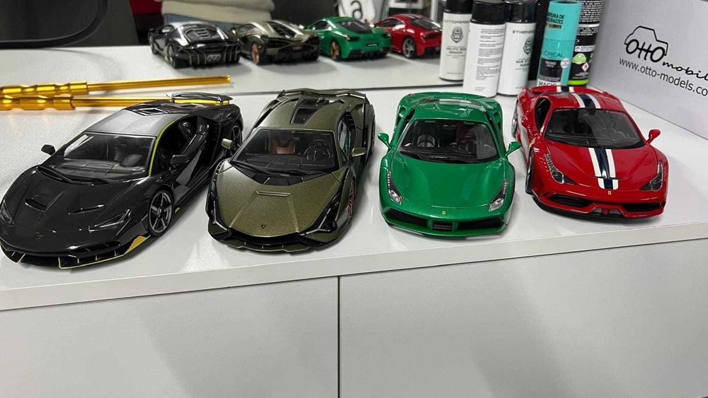 Coleção Miniaturas 1:18 - Lote 32 Carros (Ferrari, Lamborghini, Bugatti)