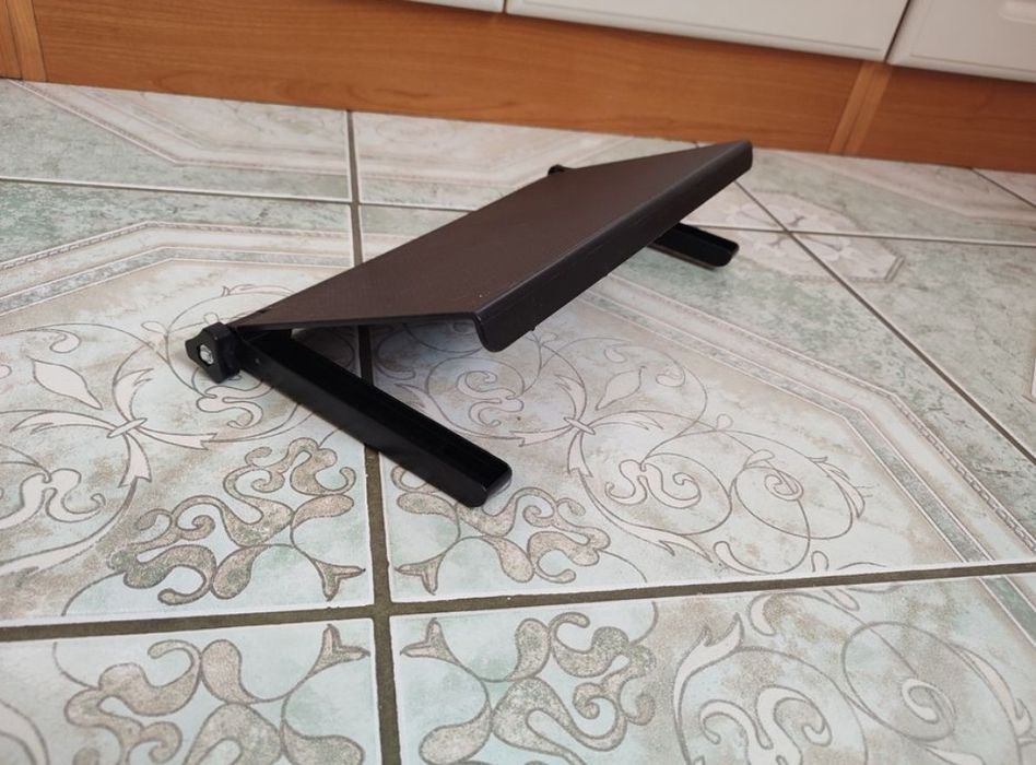 Nowa czarny organizer na telewizor