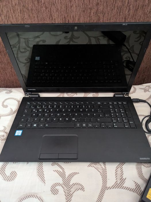 toshiba satellite l50 - купити ноутбуки - Ціна на OLX.ua