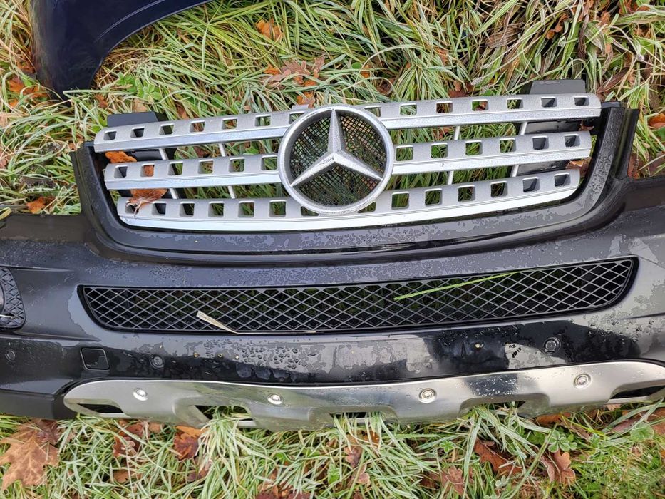 Mercedes ML W164 C197 zderzak Przedni Ksenon Parktronic