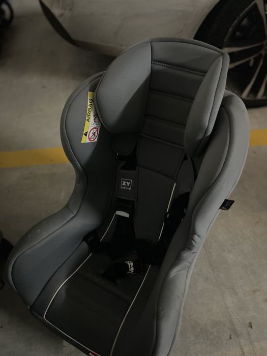 Cadeira auto Zippy 0-18kg com redutor