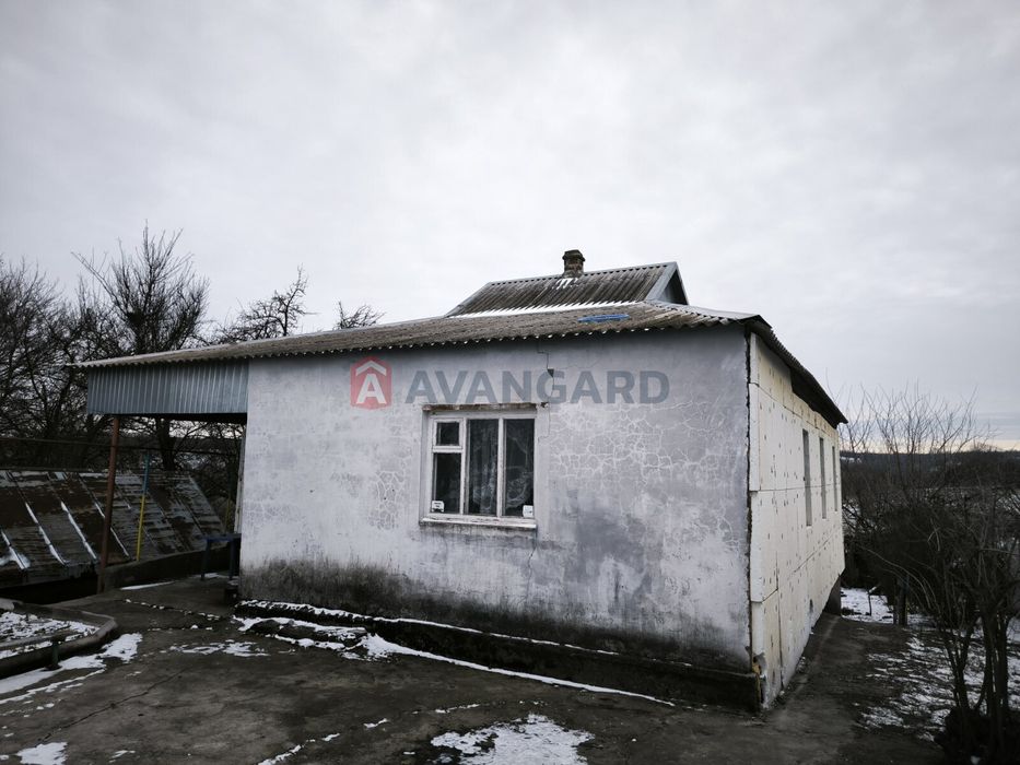 Просторий будинок в Карнаухівці