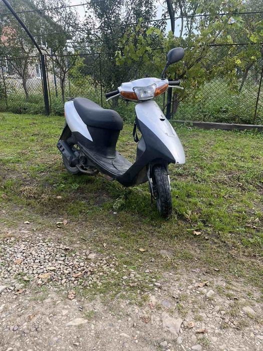 Продаю suzuki lets 2