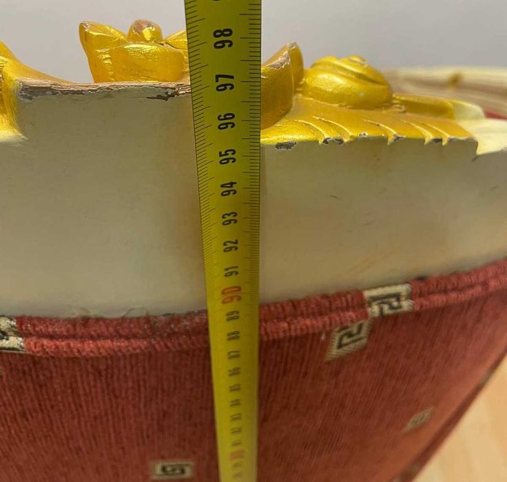 Poltrona  bergère com um encosto, sofá ou cadeirão, cadeira