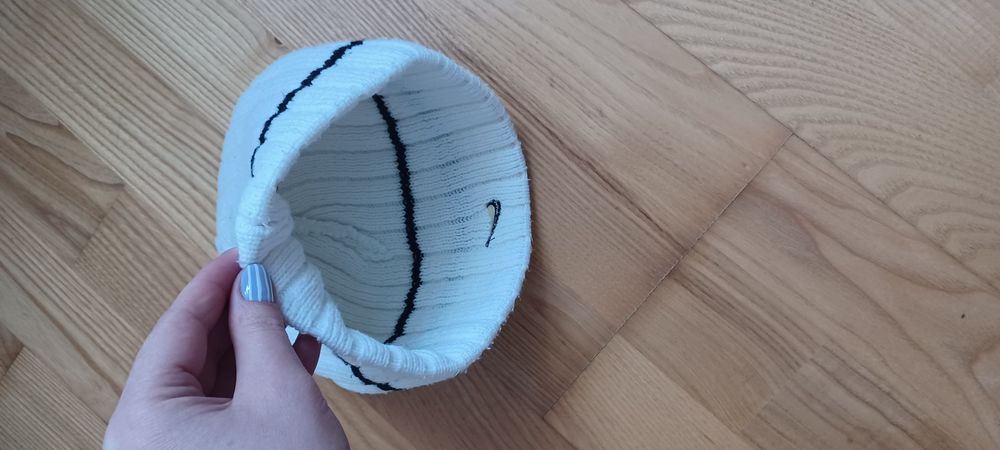 Czapka zimowa biała Nike