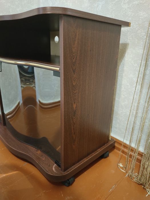 Тумба під телевізор