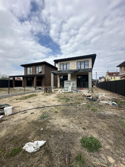 Шикарний будинок біля Ліцею | 5 соток | 180 кв.м